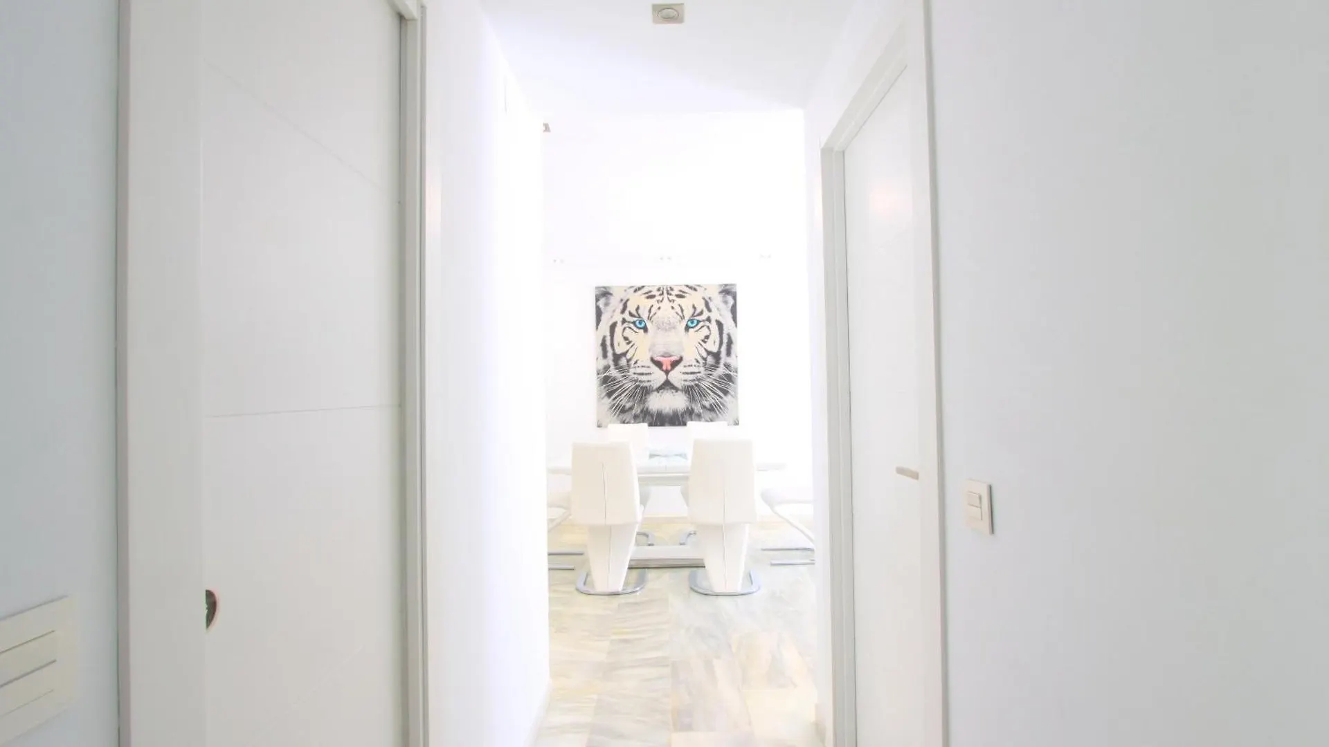 Modern Penthouse Frontline Urbanisation Apartment Marbella 0*,